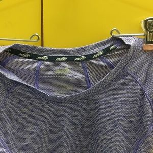 Avia athletic shirt! Like new
